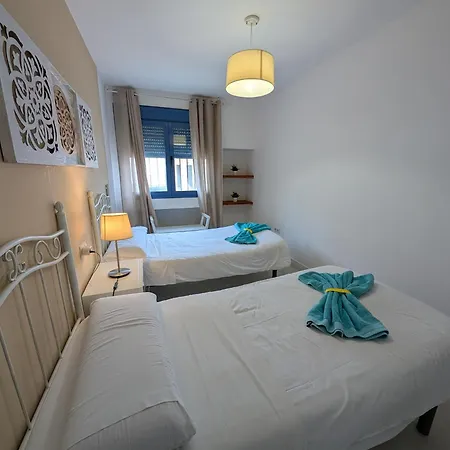 Livingtarifa Sol Διαμέρισμα *