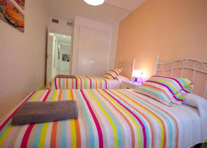Livingtarifa Sol Apartman *